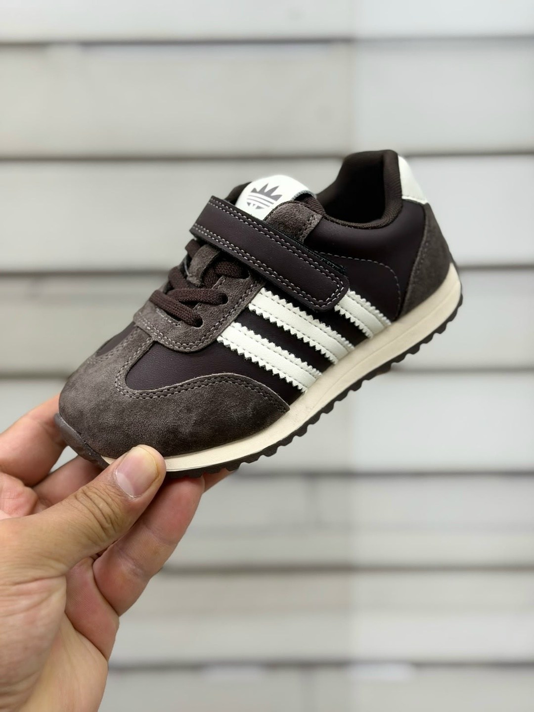 кроссовки адидас детские 21 размер черные,кроссовки детские adidas,,детские кроссовки адидас для мальчиков,кроссовки детская