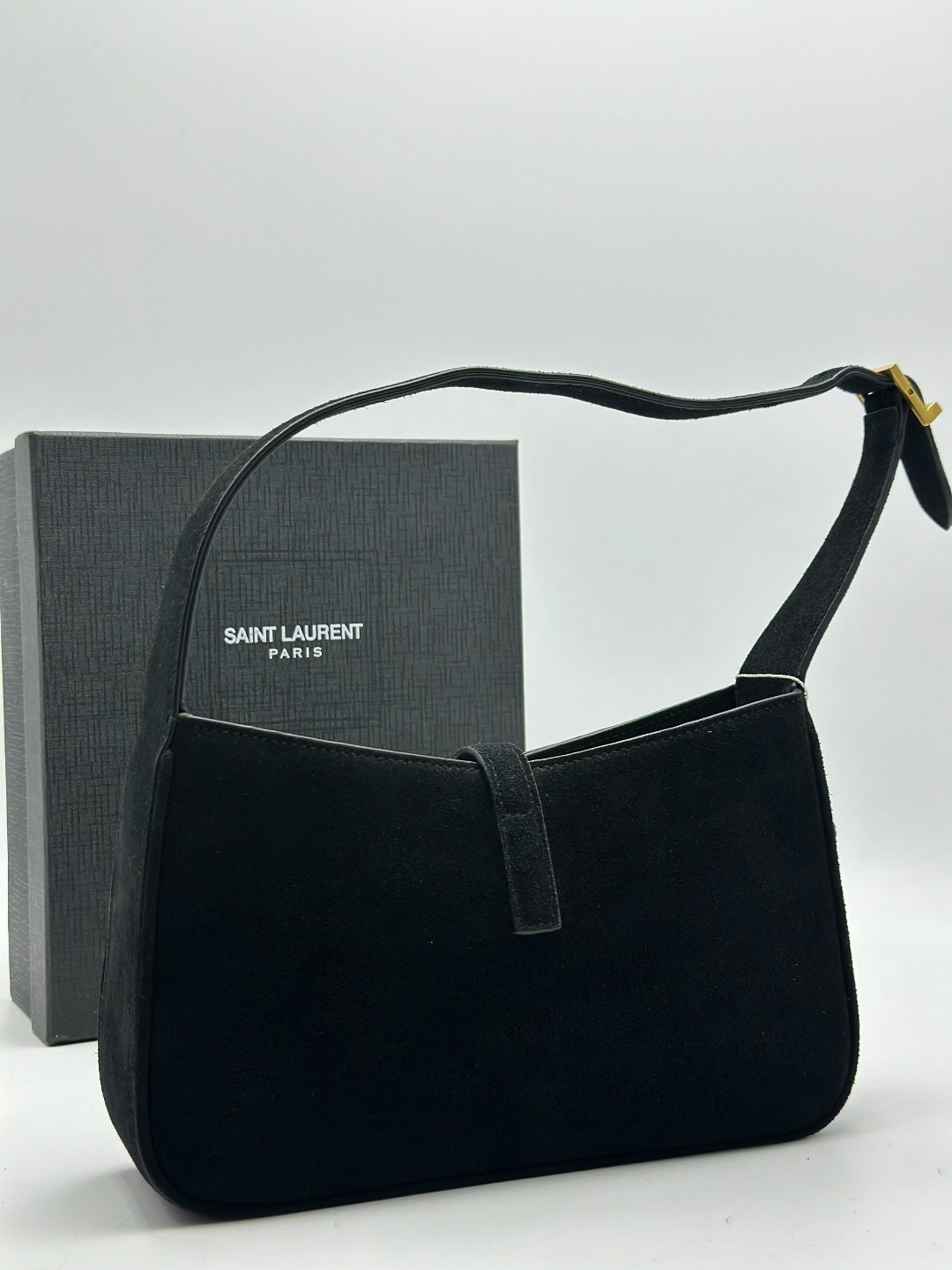 yves saint laurent сумка,замшевая сумка,женская замшевая сумка yves saint laurent 25x13 см,сумка женская yves saint laurent,сумка женская натуральная замша