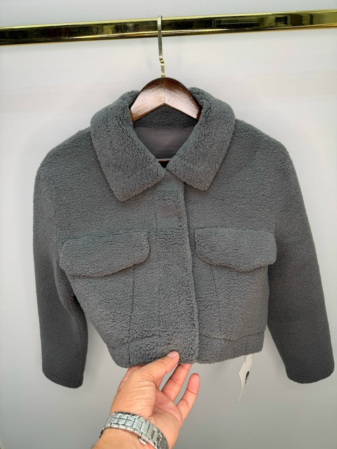куртка из искусственной овчины zara,жакет теплый,короткая куртки,короткая куртка женская,укороченная куртка
