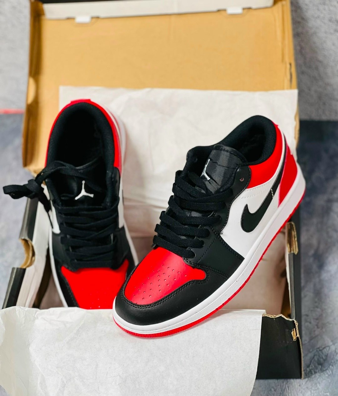 air jordan 1 low 'bred toe',nike air jordan 1 low,air jordan 1 low,nike air jordan 1 low bred toe,jordan 1 low