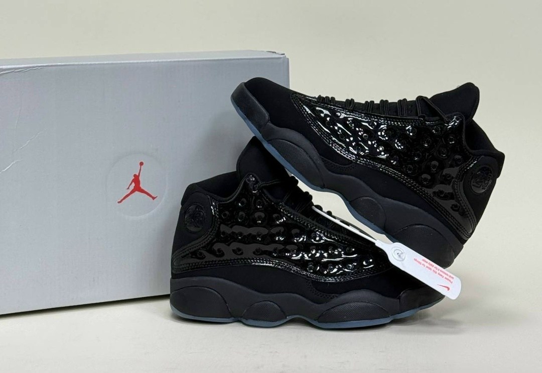 кроссовки nike air jordan 13 retro "black cat",кроссовки nike air jordan 13 retro,nikе air jordan 13 лак мужские кроссовки,кроссовки nike air jordan 13 черные лак,nike air jordan 13 black cat