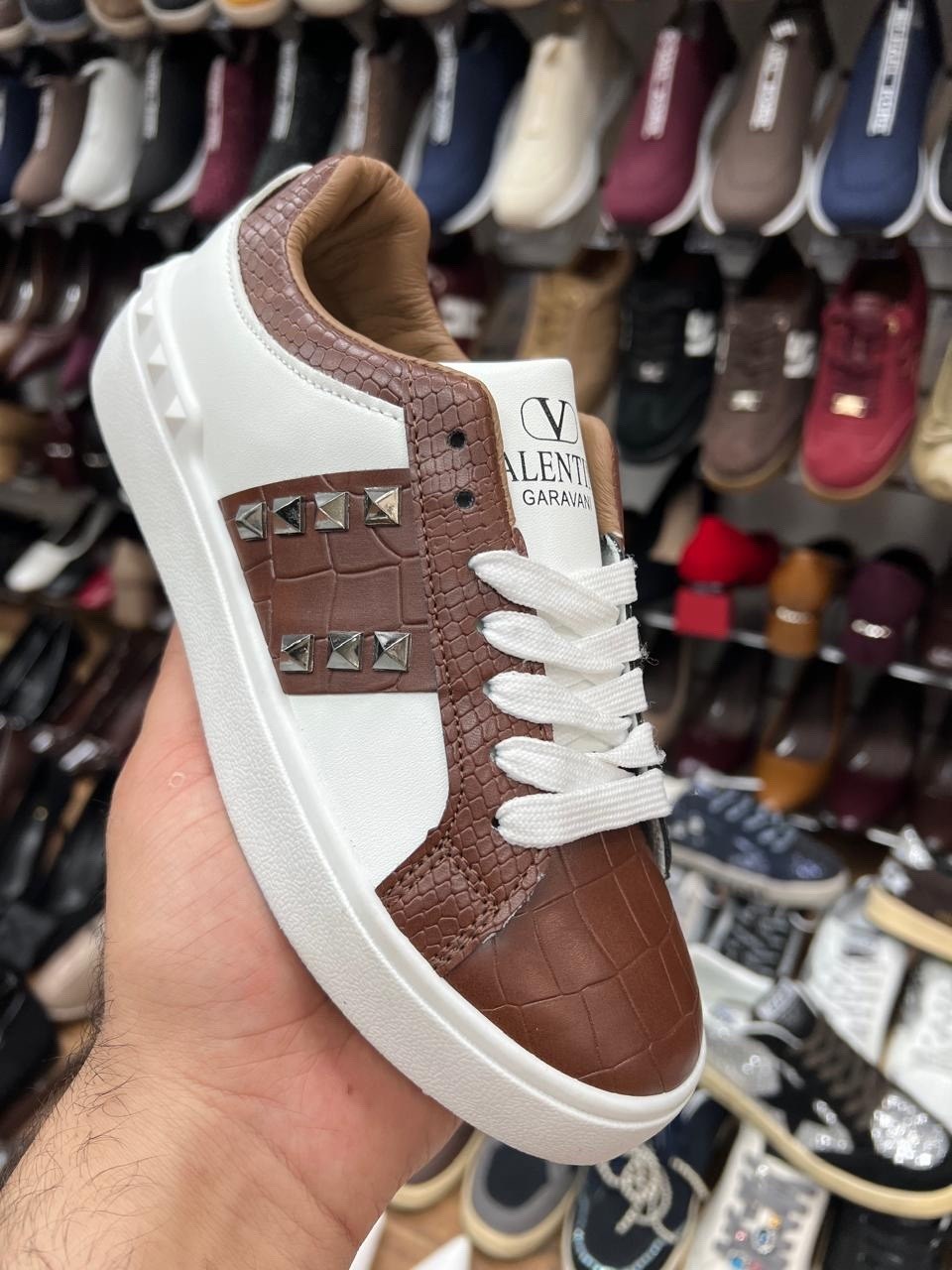 ,кроссовки женские valentino,valentino кроссовки,кеды louis vuitton frontrow,кроссовки женскиe