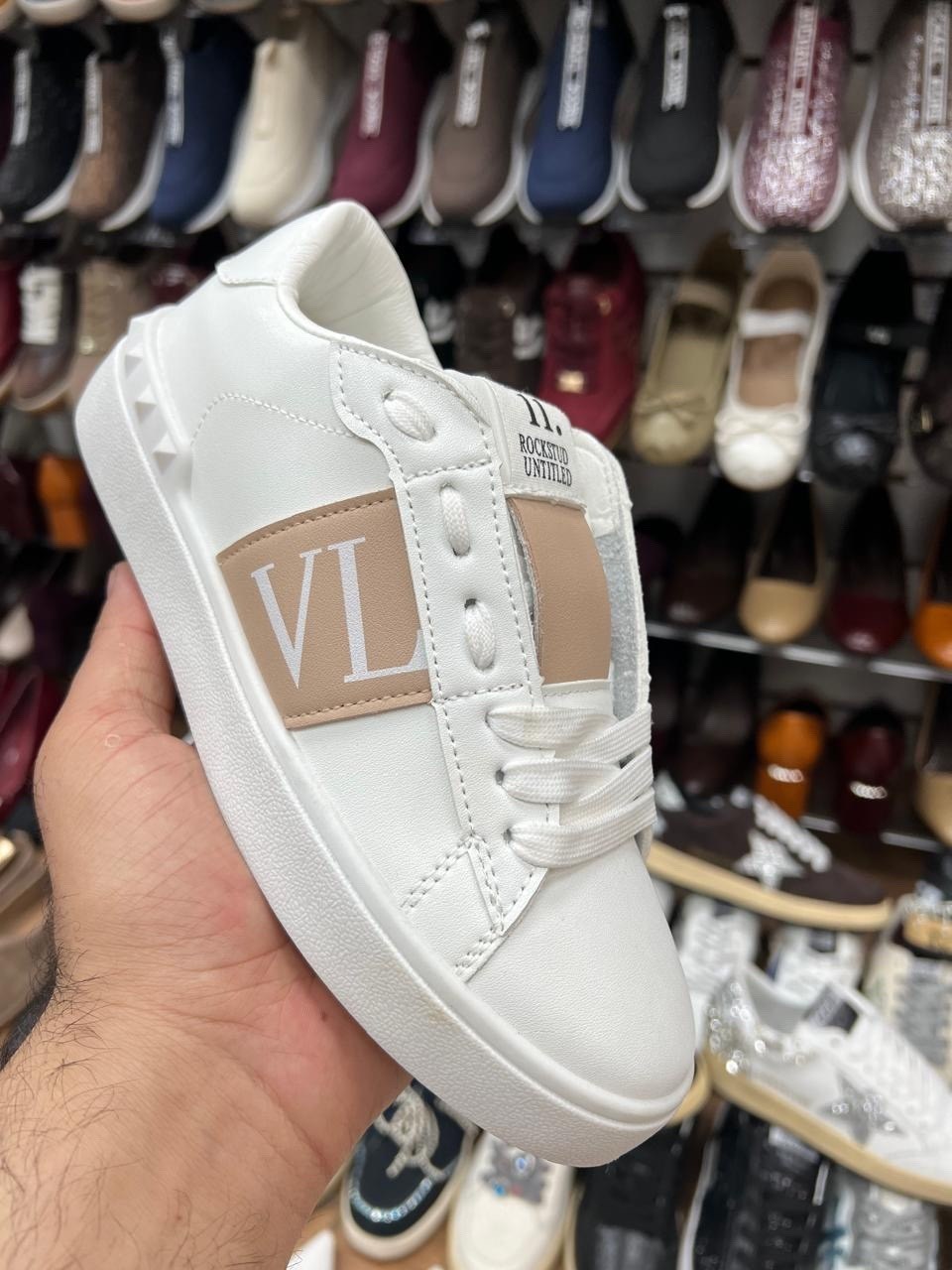 кеды valentino,кроссовки женские valentino,,valentino кроссовки,кеды valentino женские