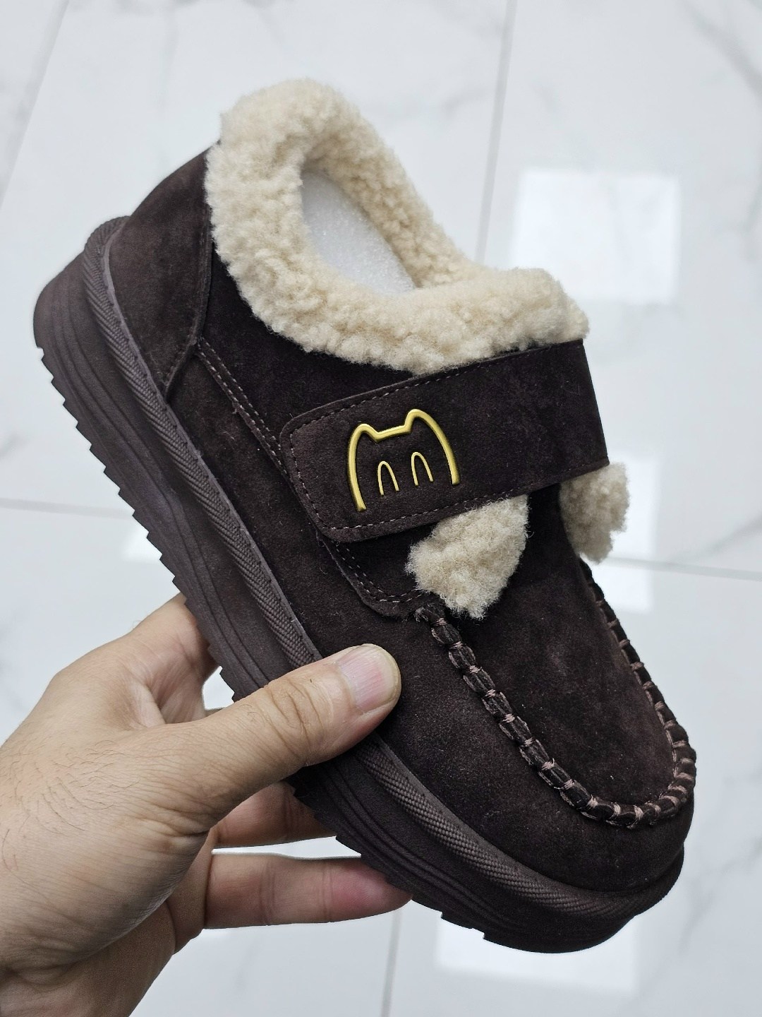 ,кроссовки originals campus 00s зимние с мехом adidas,кроссовки зимние,женские кроссовки,кроссовки adidas зимние