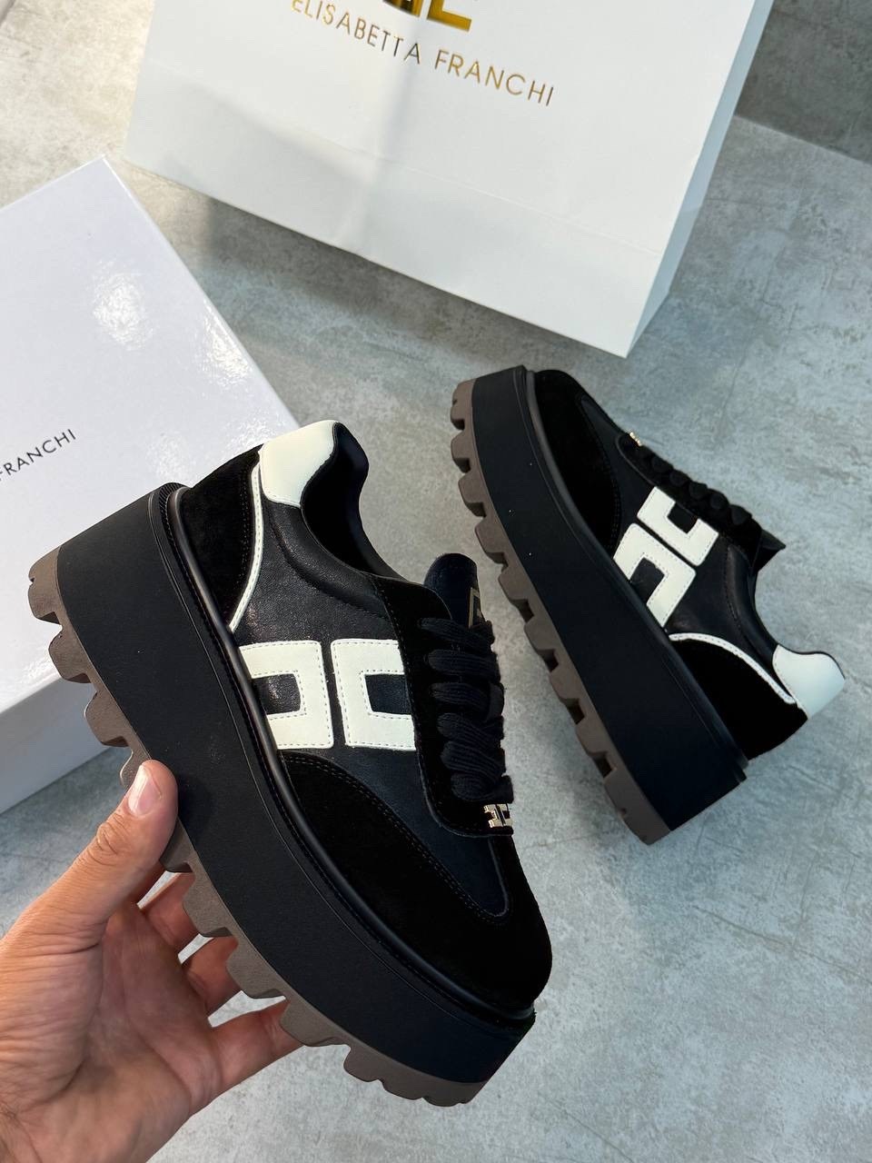 ,женская ,кроссовки fendi,кроссовки женские,обуви