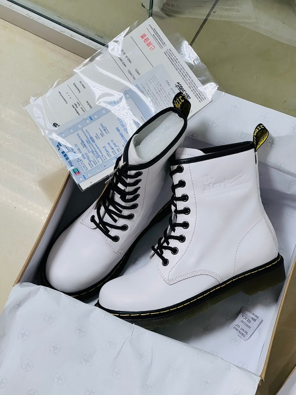,dr martens ботинки,белые ботинки,ботинки dr martens 1460,dr martens 1460 white