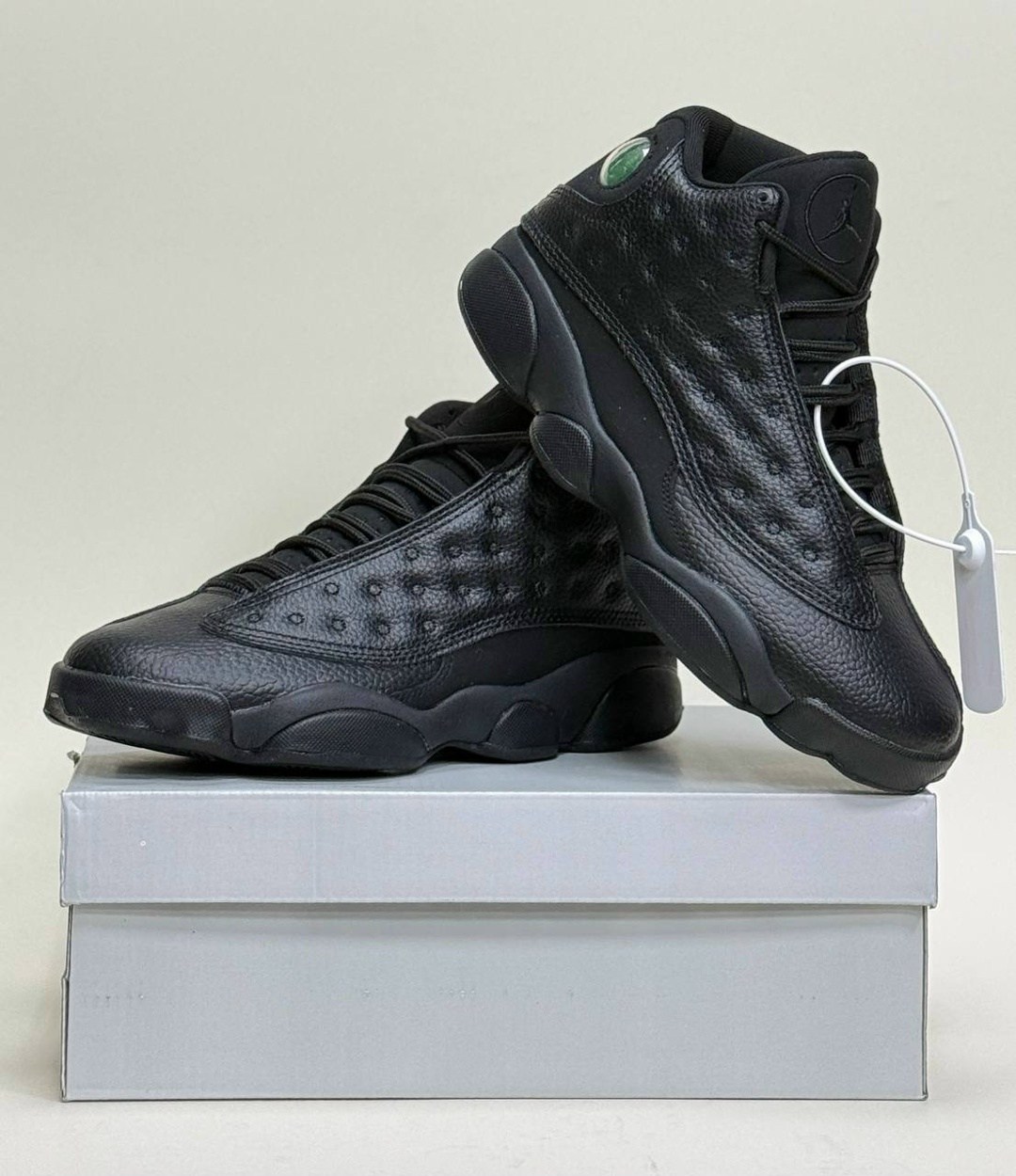 кроссовки air jordan 13 retro altitude 2026 черный,мужские кроссовки nike air jordan 13 retro,кроссовки nike air jordan 13 retro,кроссовки air jordan 13 retro,nike air jordan 13