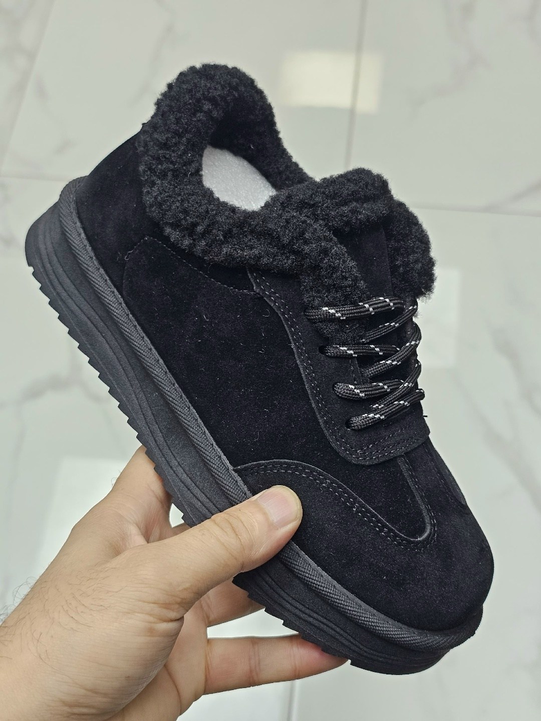 ,кроссовки originals campus 00s зимние с мехом adidas,кроссовки зимние,женские кроссовки,кроссовки adidas зимние
