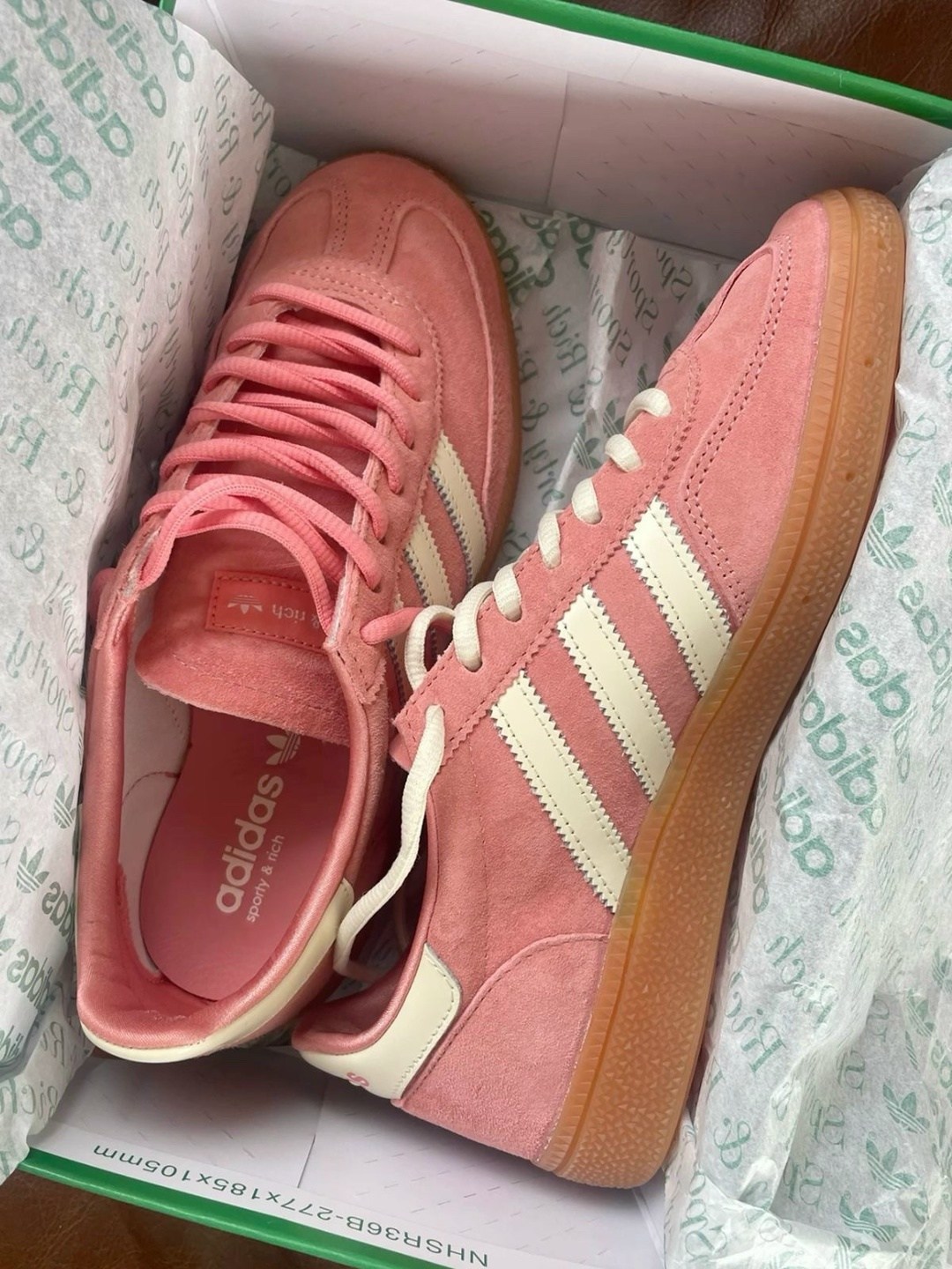 кроссовки adidas,,кроссовки adidas spezial,женские кроссовки adidas,adidas handball spezial