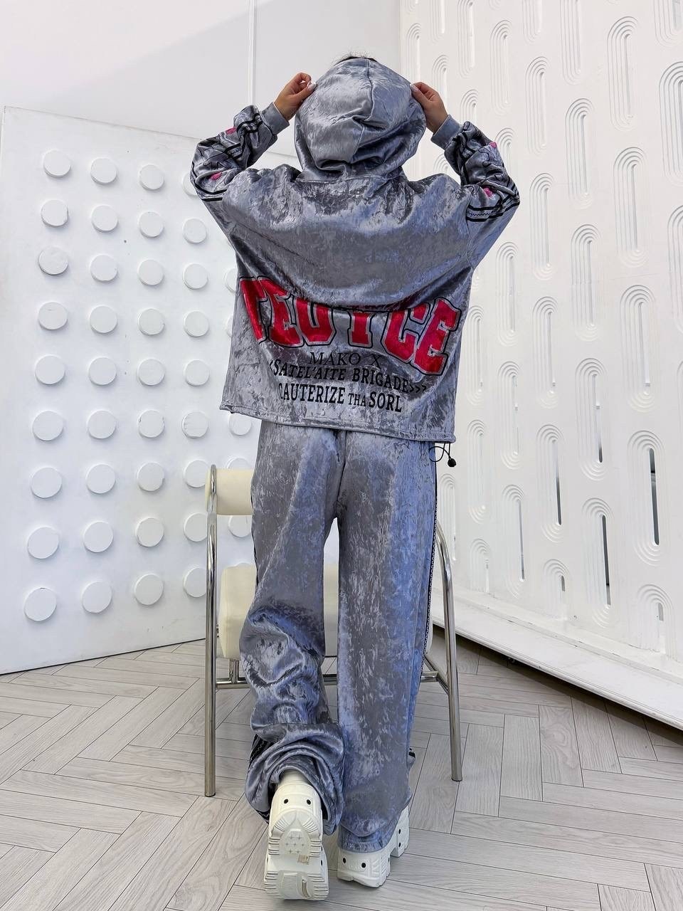 велюровые костюмы,трикотажные костюмы,женские спортивные костюмы,велюровый спортивная костюм,велюровый костюм женский