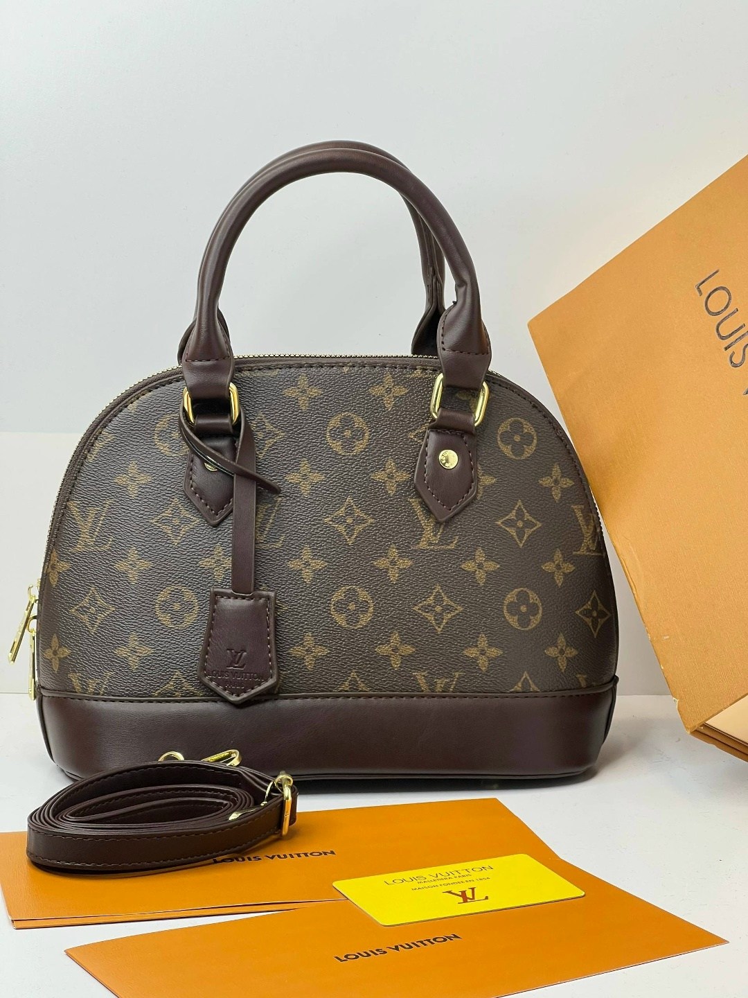 сумка луи виттон альма,женские сумки луи виттон,сумкa louis vuitton,louis-vuitton alma bb damier ebene,женская сумка louis vuitton