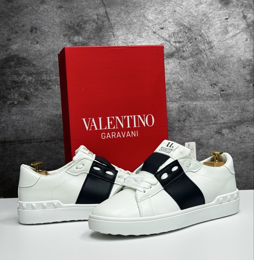 ,кроссовки valentino, спортивная,кроссовки valentino wmns rockstud white black, пара