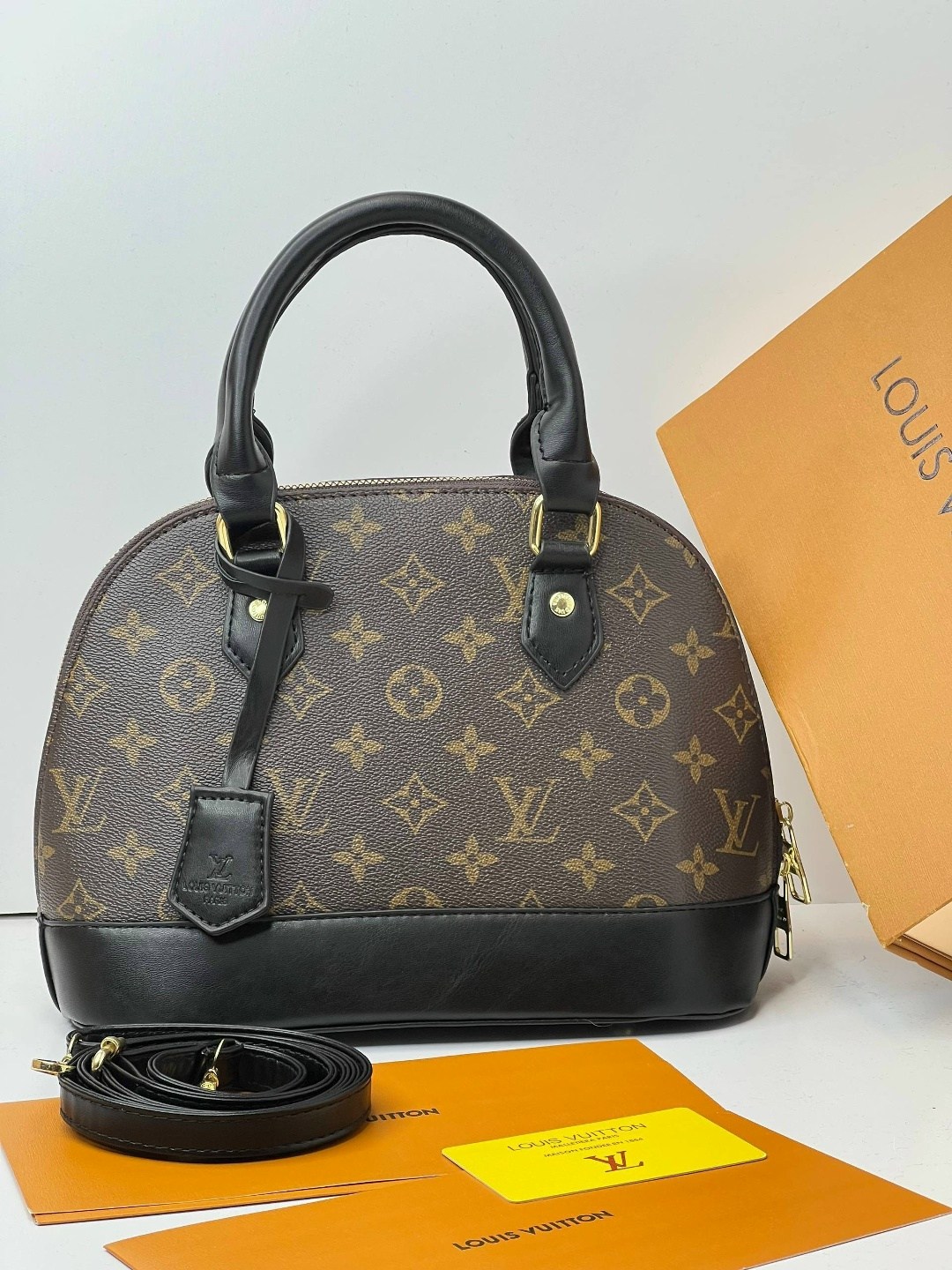 сумка луи виттон альма,женские сумки луи виттон,сумкa louis vuitton,louis-vuitton alma bb damier ebene,женская сумка louis vuitton
