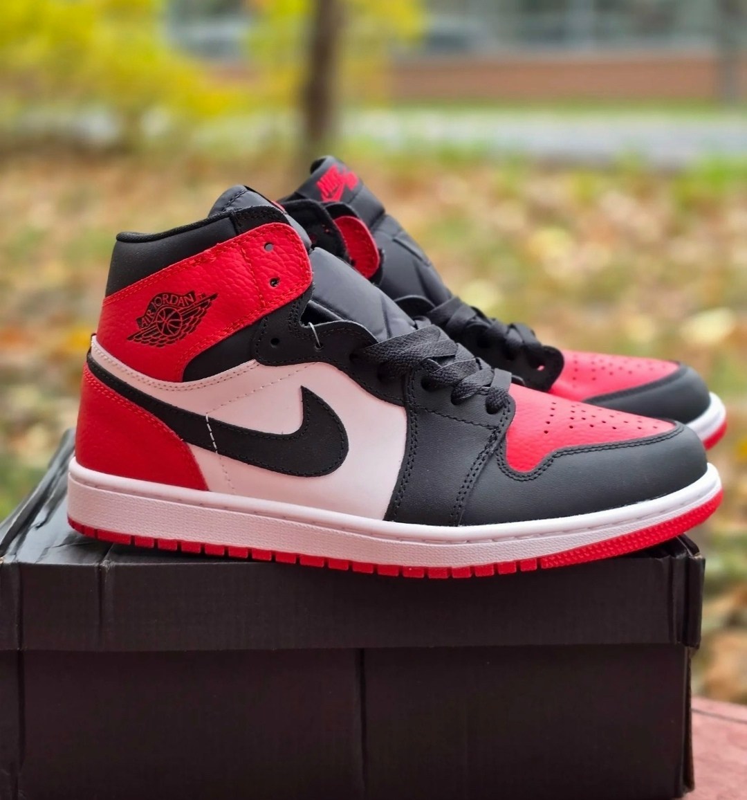 nike air jordan 1 mid,кроссовки мужские nike air jordan 1 retro high,nike air jordan 1,nike air jordan 1 retro,air jordan 1 mid