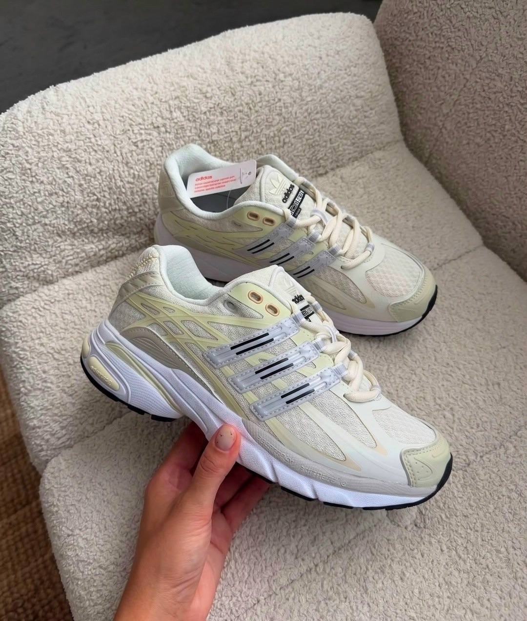 кроссовки adidas,кроссовки женские adidas,кроссовки adidas original,,adidas response cl