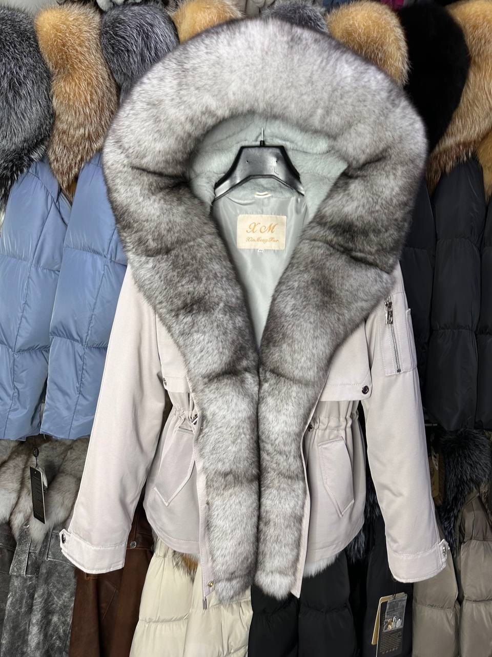 куртка парка мех песец с капюшоном подкладка мех кролик,парка с мехом,парка с натуральным мехом,женская зимняя куртка,куртка с мехом