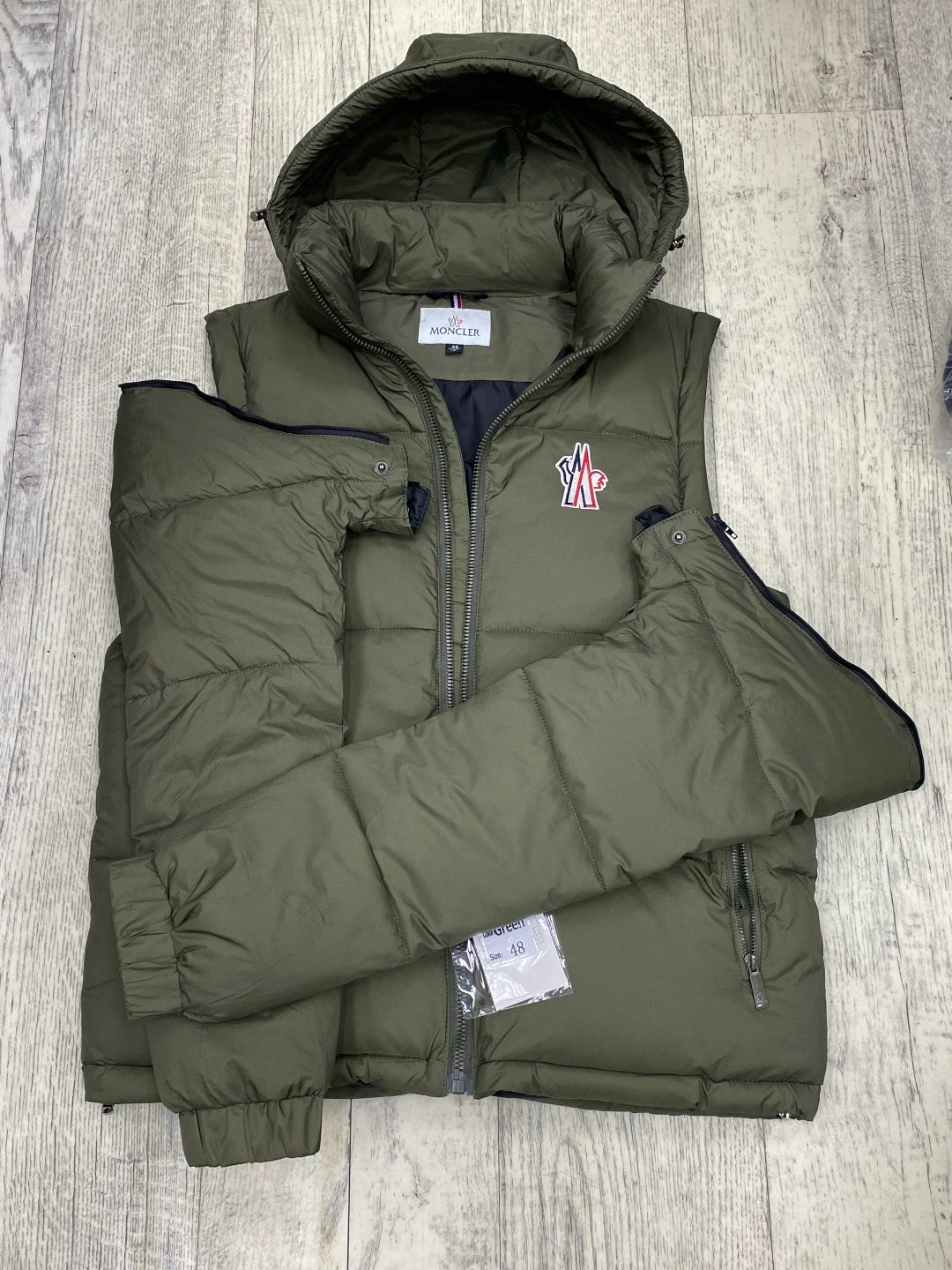 пуховик moncler,куртка пуховик,куртка,куртка зимняя,куртка теплая зимняя