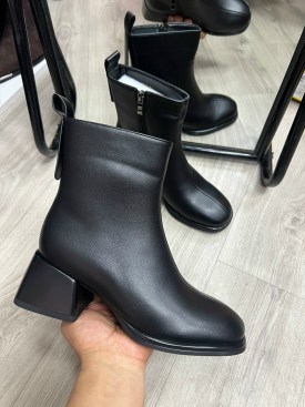 Ботильоны