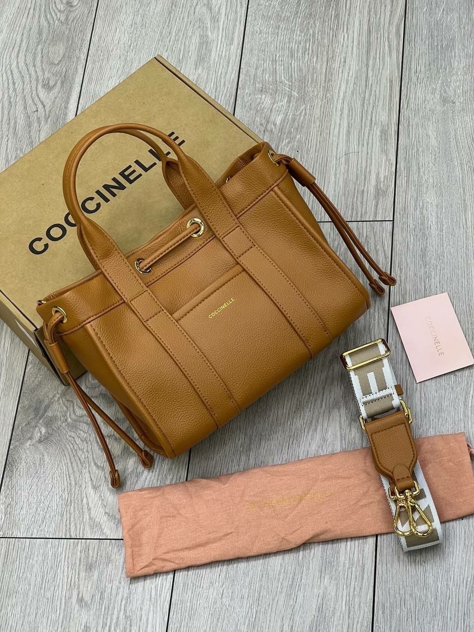 сумка,сумки женская,сумки модные,сумки тоут,coccinelle сумка