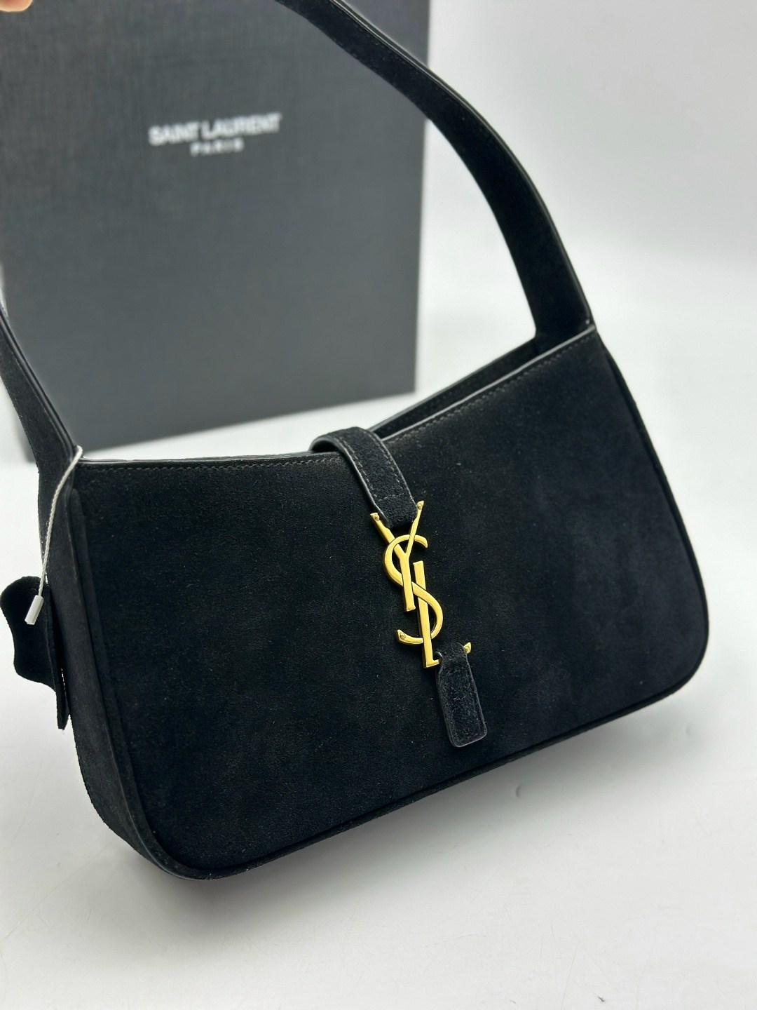 yves saint laurent сумка,замшевая сумка,женская замшевая сумка yves saint laurent 25x13 см,сумка женская yves saint laurent,сумка женская натуральная замша