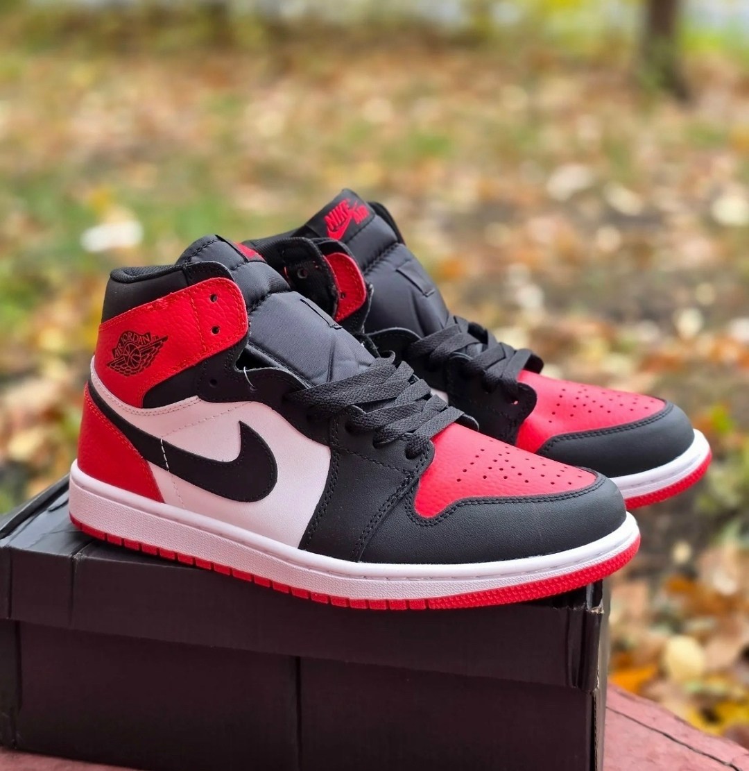 nike air jordan 1 mid,кроссовки мужские nike air jordan 1 retro high,nike air jordan 1,nike air jordan 1 retro,air jordan 1 mid