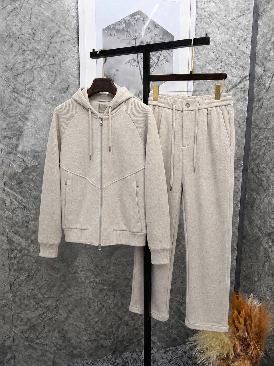спортивный костюм brunello cucinelli,спортивный костюм loro piana,костюм brunello cucinelli,спортивный костюм,кашемировый костюм loro piana