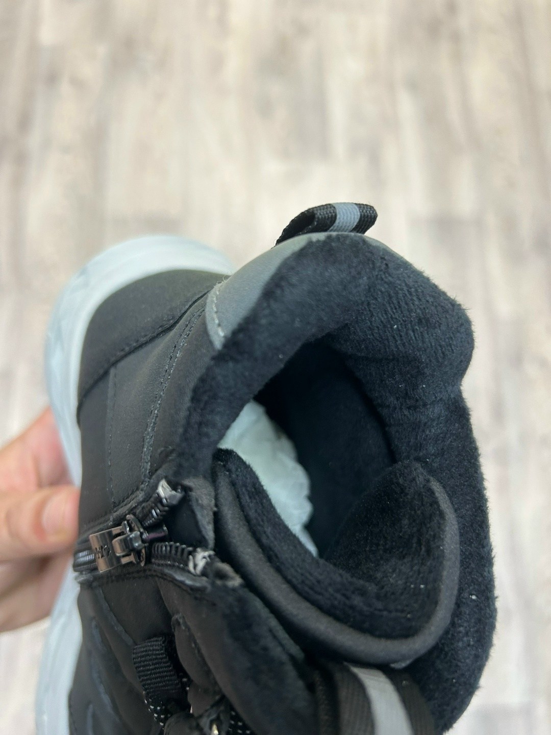 ,зимние кроссовки adidas,adidas зимние ботинки,детские ботинки,кроссовки зимнее