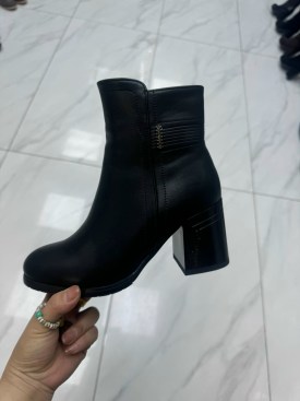Ботинки