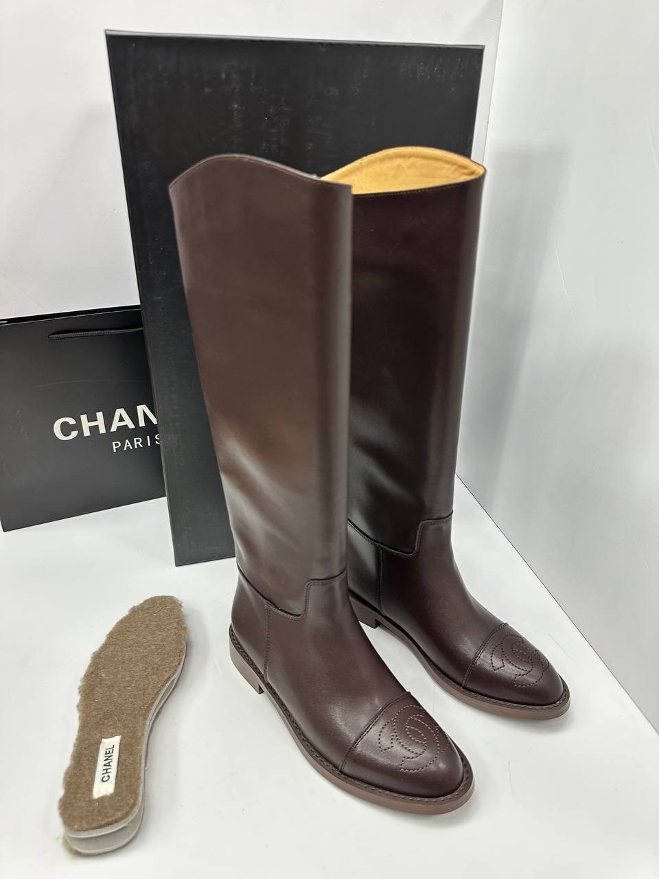 сапоги chanel,сапоги шанель,сапоги шанель цум,сапоги шанель черные,