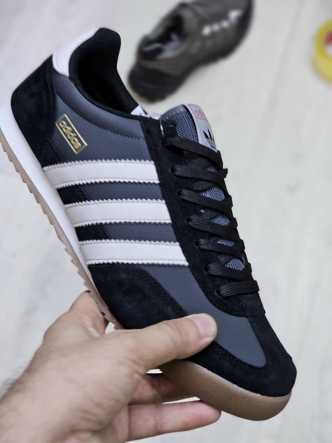 ,кроссовки adidas,кроссовки мужские adidas,кроссовки адидас,adidas spezial grey