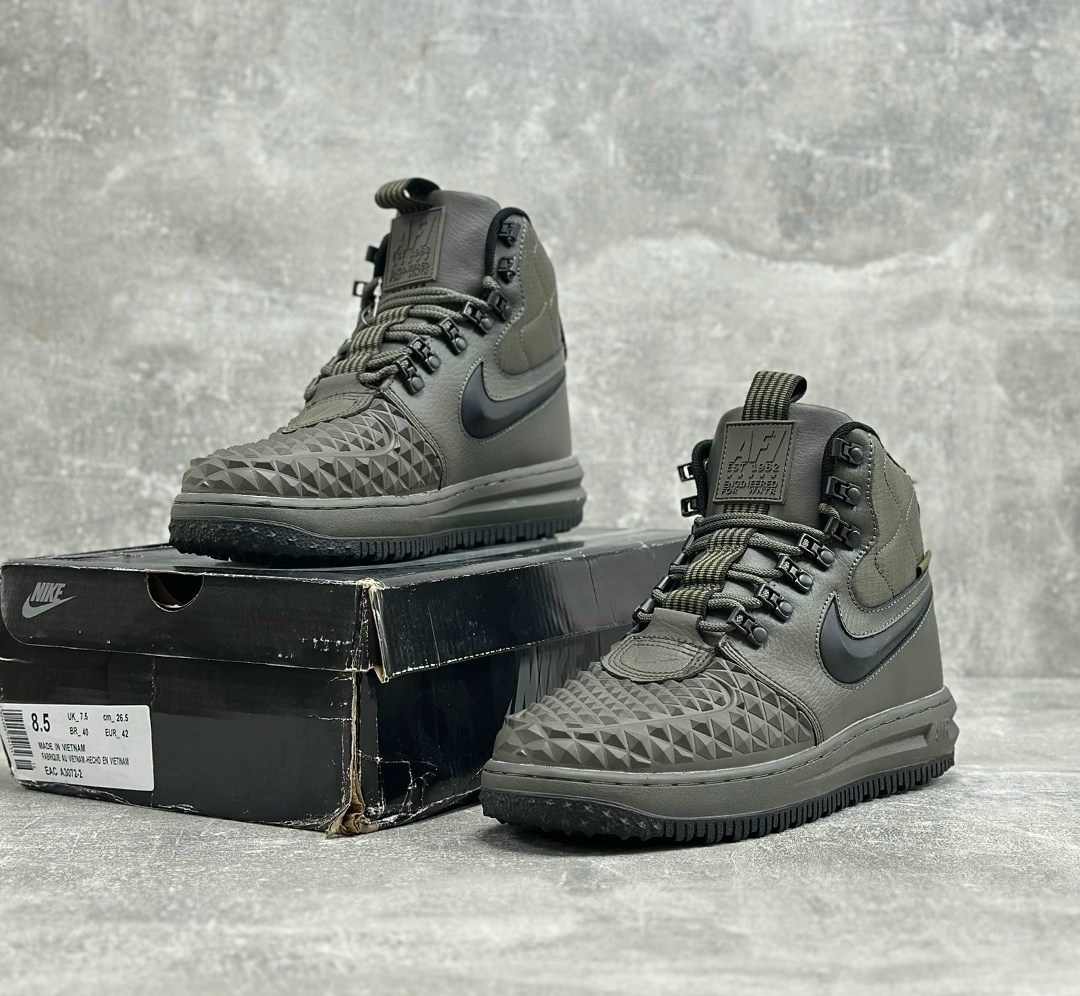 кроссовки nike force lunar 1 duckboot,зимние nike lunar duckboot кроссовки мужские,nike lunar force 1 duckboot,мужские кроссовки nike lunar force 1 duckboot khaki speck,кроссовки nike lunar force 1 du
