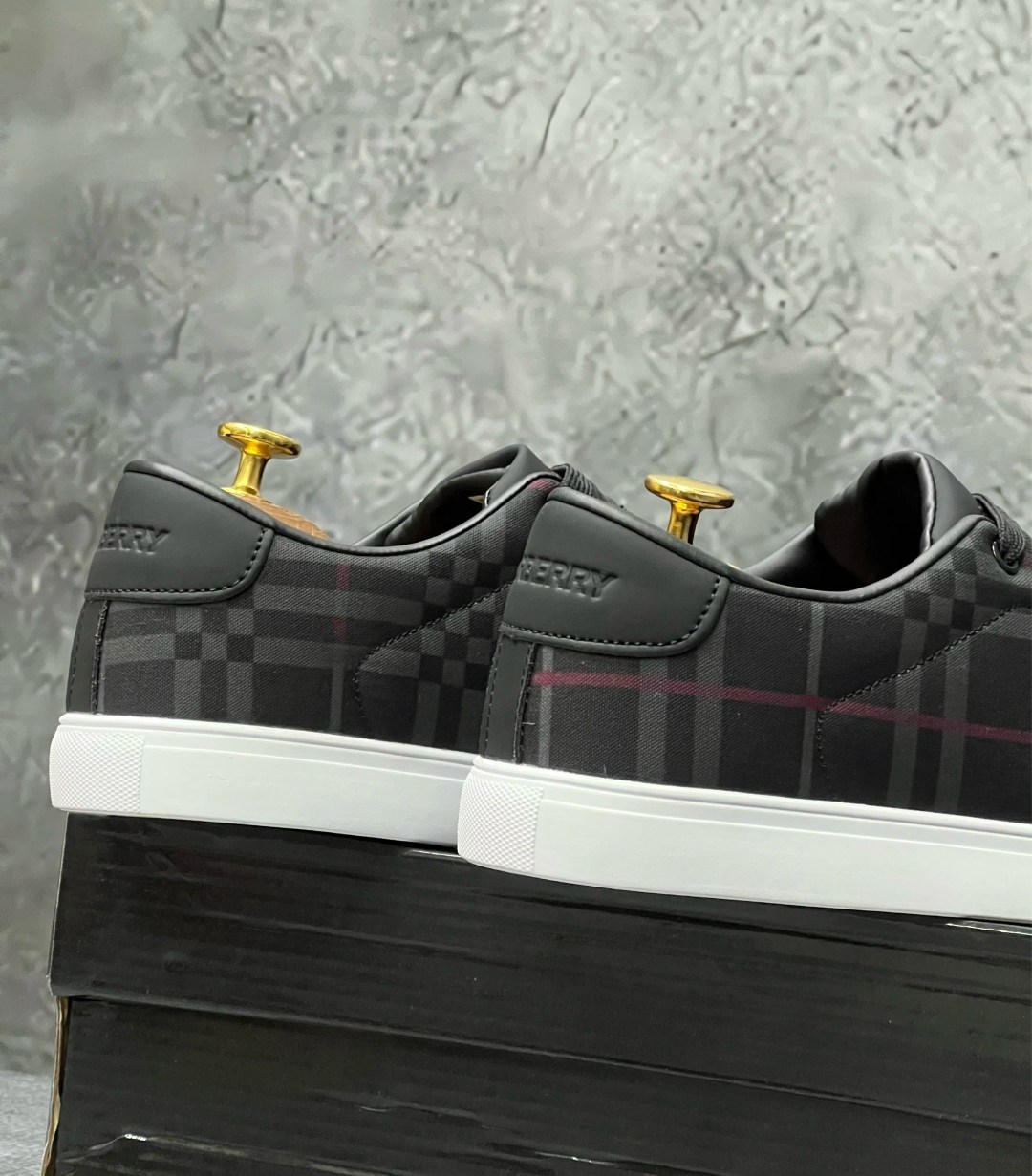 кроссовки burberry,burberry кеды,,мужские кеды,мужская