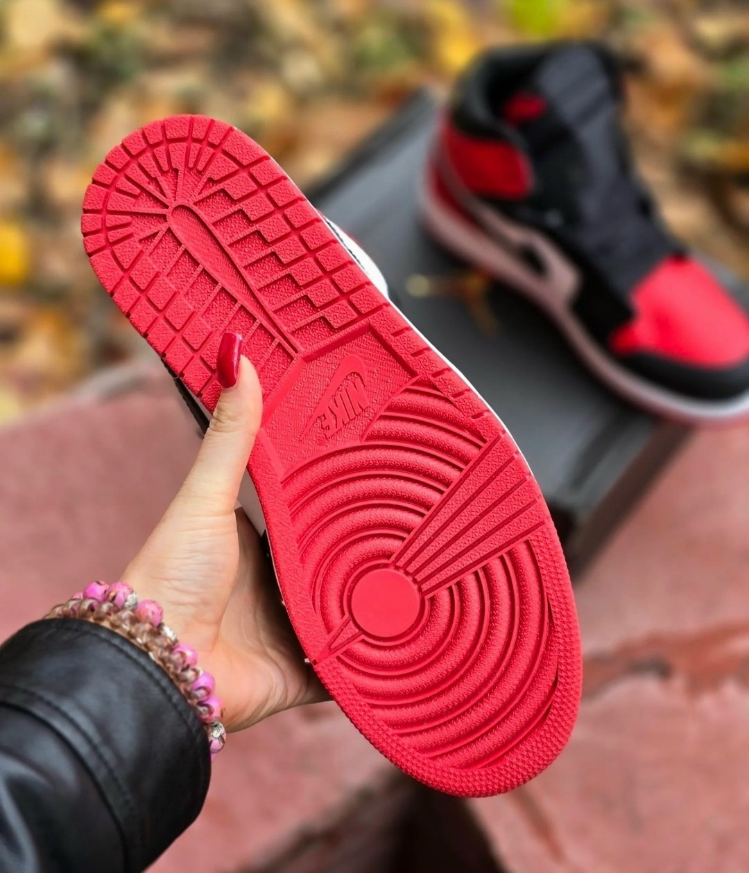 nike air jordan 1 mid,кроссовки мужские nike air jordan 1 retro high,nike air jordan 1,nike air jordan 1 retro,air jordan 1 mid
