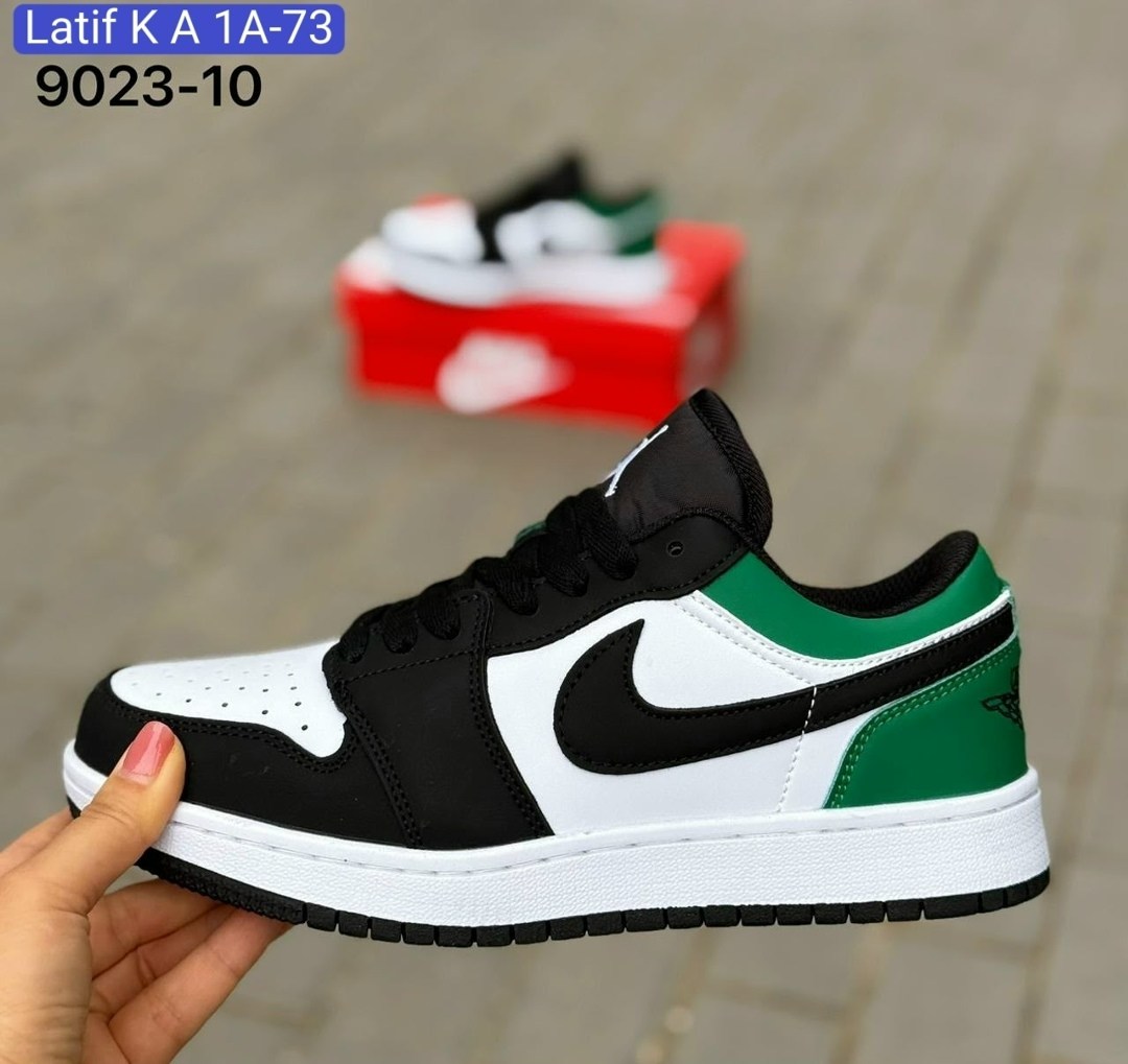 мужские кроссовки nike air jordan 1 retro high,кроссовки мужские nike air jordan 1,nike air jordan 1 low,кроссовки nike air jordan 1 low,кроссовки
