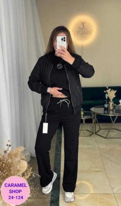 Костюм