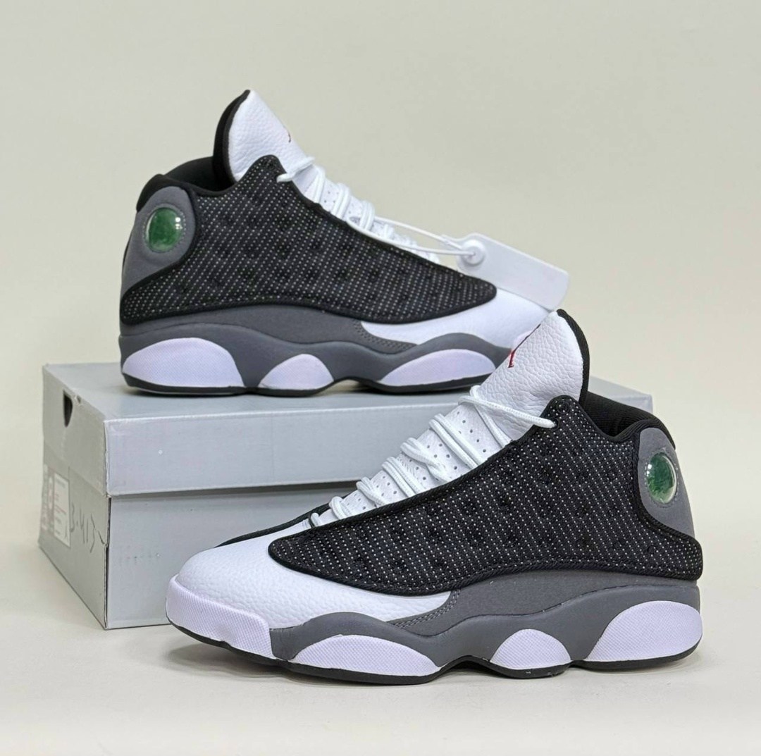 кроссовки nike air jordan 13 retro,кроссовки мужские jordan air jordan 13 vintage баскетбольные черный / белый / серый,мужские кроссовки nike air jordan 13 retro,air jordan 13 black flint,кроссовки ai
