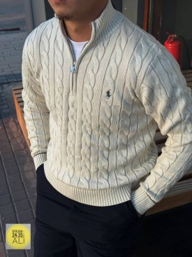 Свитер