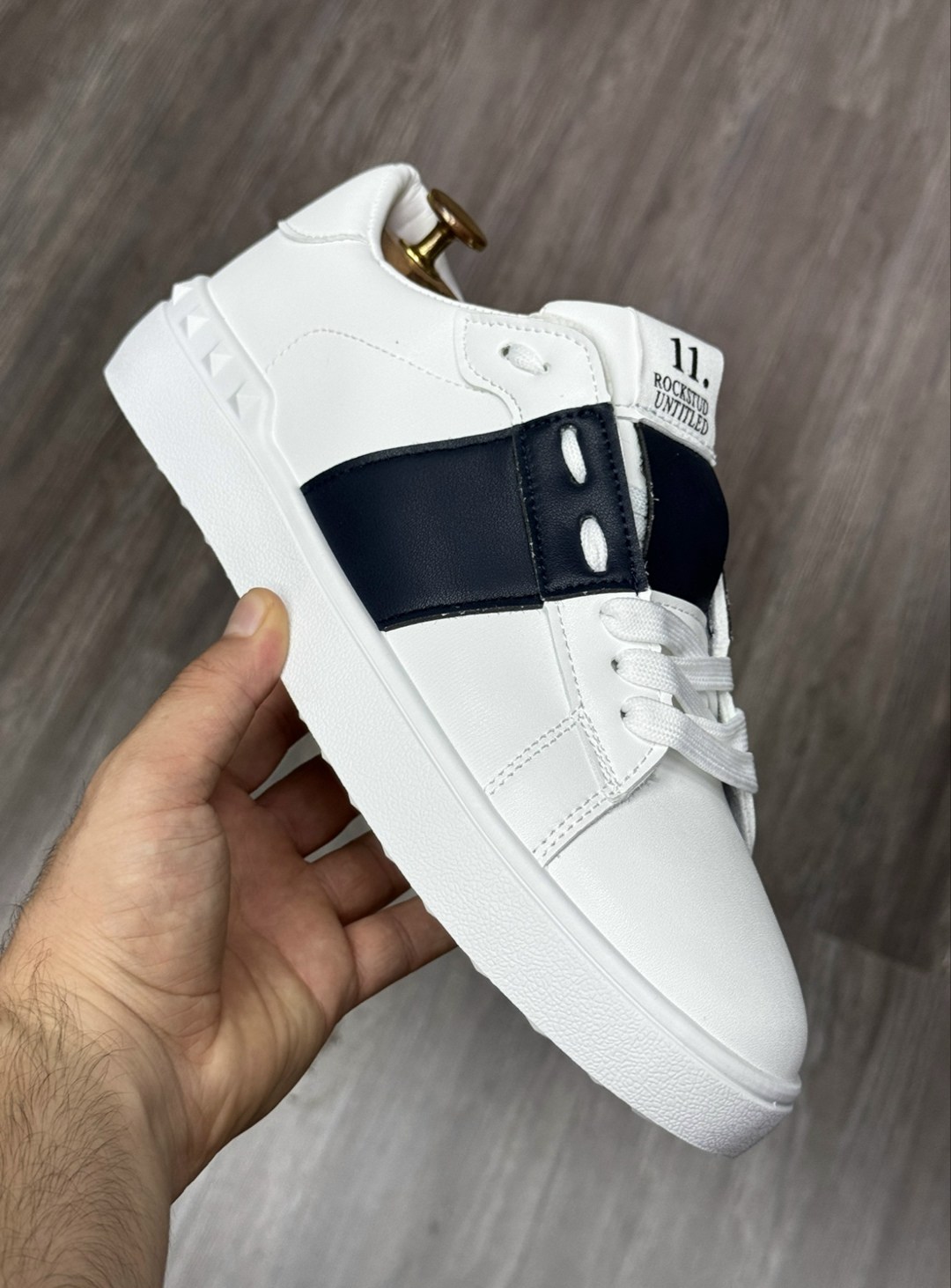,кроссовки valentino, спортивная,кроссовки valentino wmns rockstud white black, пара