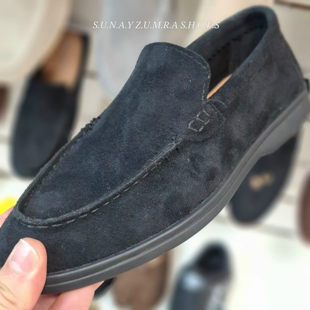 loro piana мужские лоферы,мужские замшевые лоферы,,замшевые лоферы,лоферы мужские замшевые с белой подошвой