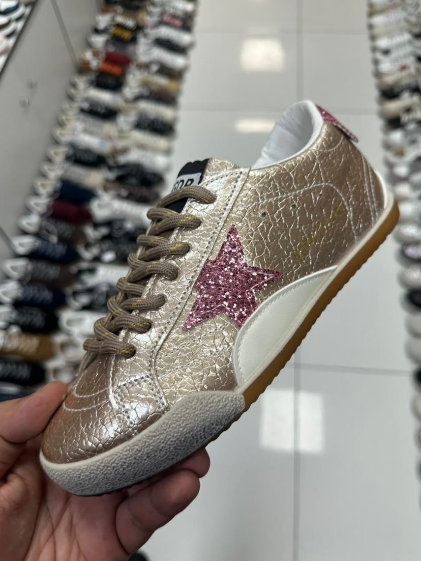 ,кеды голден гус красные,кроссовки golden goose,кроссовки со звездами,повседневные кеды