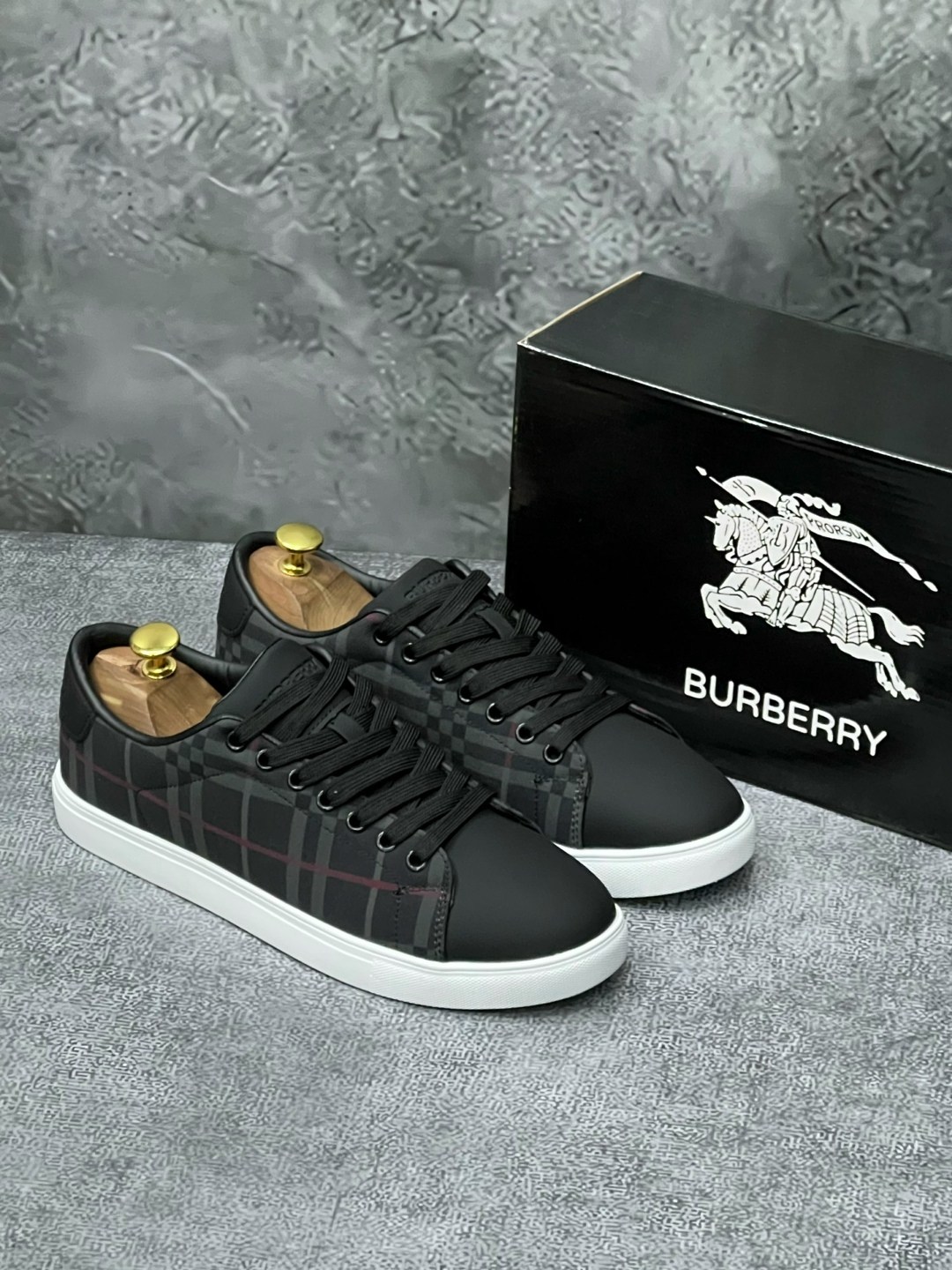 кроссовки burberry,burberry кеды,,мужские кеды,мужская