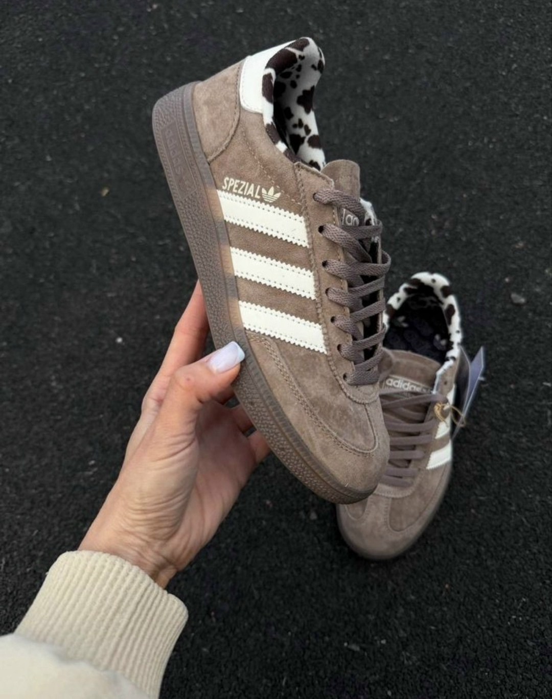 кроссовки adidas spezial,кроссовки adidas handball spezial,adidas originals handball spezial,adidas handball spezial,