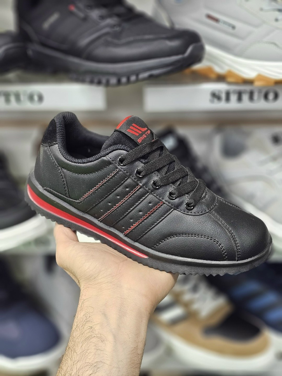 ,мужской кроссовки,кроссовки adidas,спортивная ,кроссовки адидас