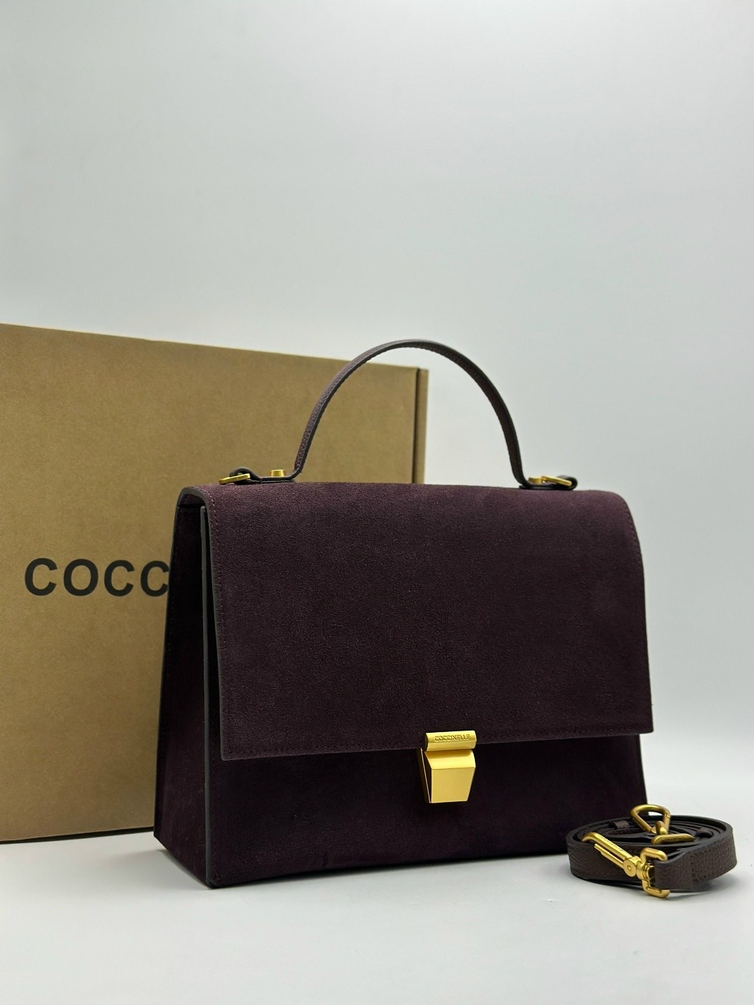 сумка coccinelle натуральная замша,coccinelle сумка,замшевая сумка,сумка женская coccinelle,женская сумка замшевая