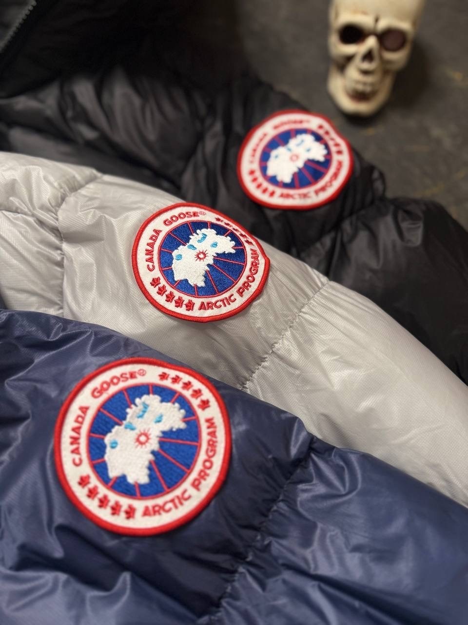 пуховик canada goose мужской,зимняя куртка canada goose,куртка зимняя мужская,пуховик canada goose,пуховик мужской