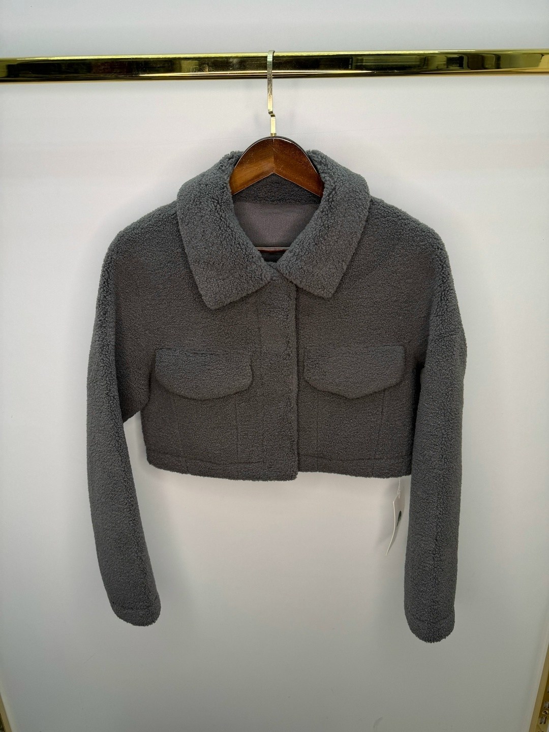 куртка из искусственной овчины zara,жакет теплый,короткая куртки,короткая куртка женская,укороченная куртка