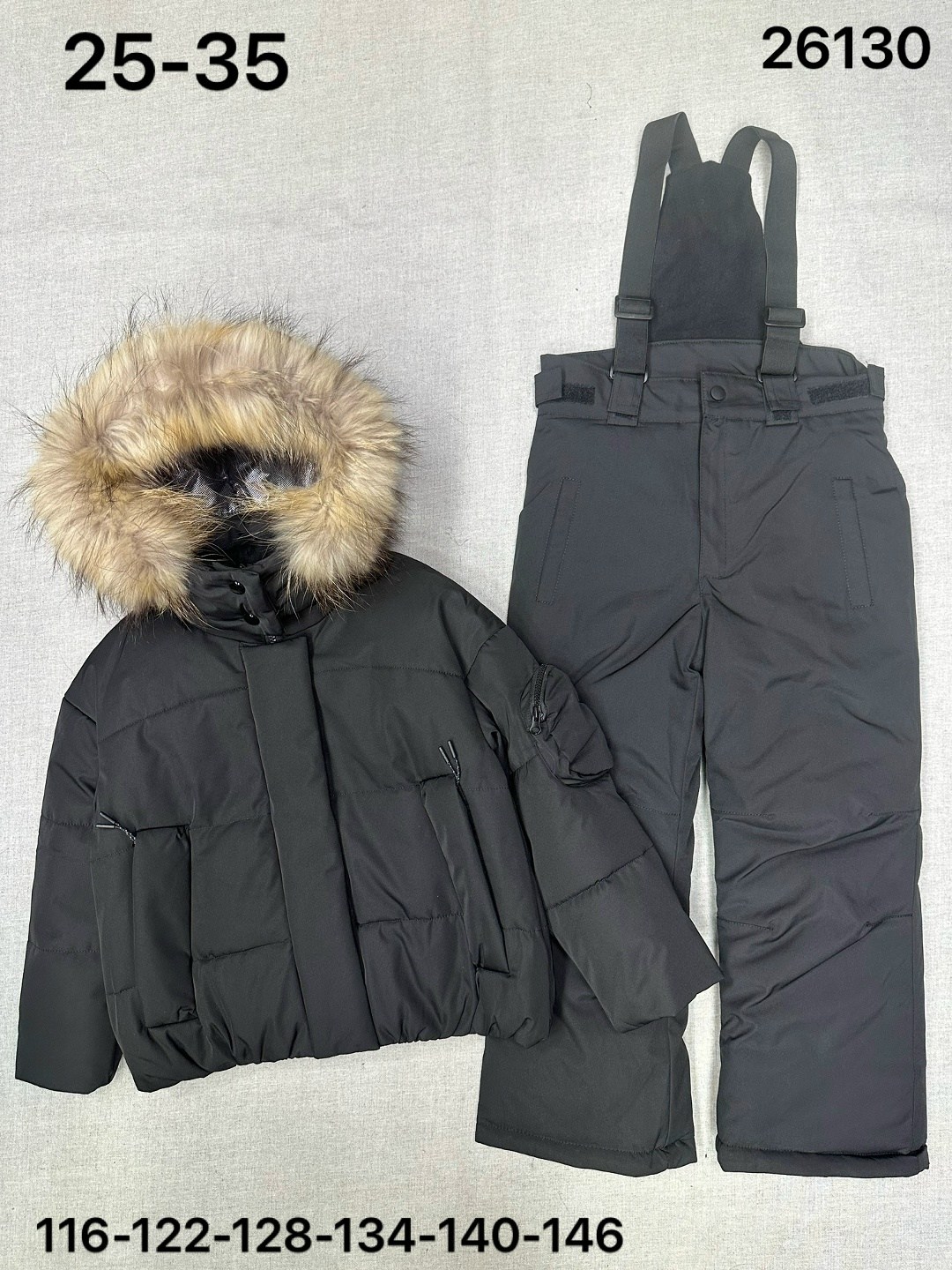 женские зимние куртки,куртка пуховик,женский пуховик,пуховик max mara,женский зимний пуховик с большим меховым воротником и капюшоном
