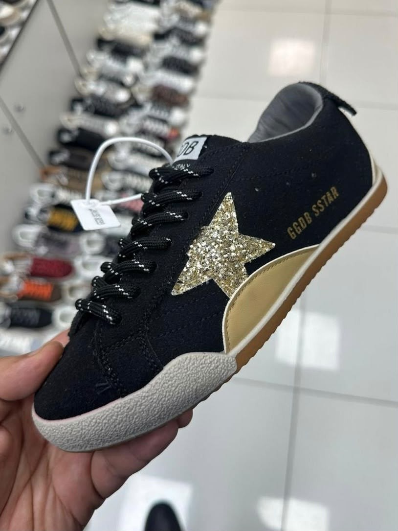 ,кеды голден гус красные,кроссовки golden goose,кроссовки со звездами,повседневные кеды