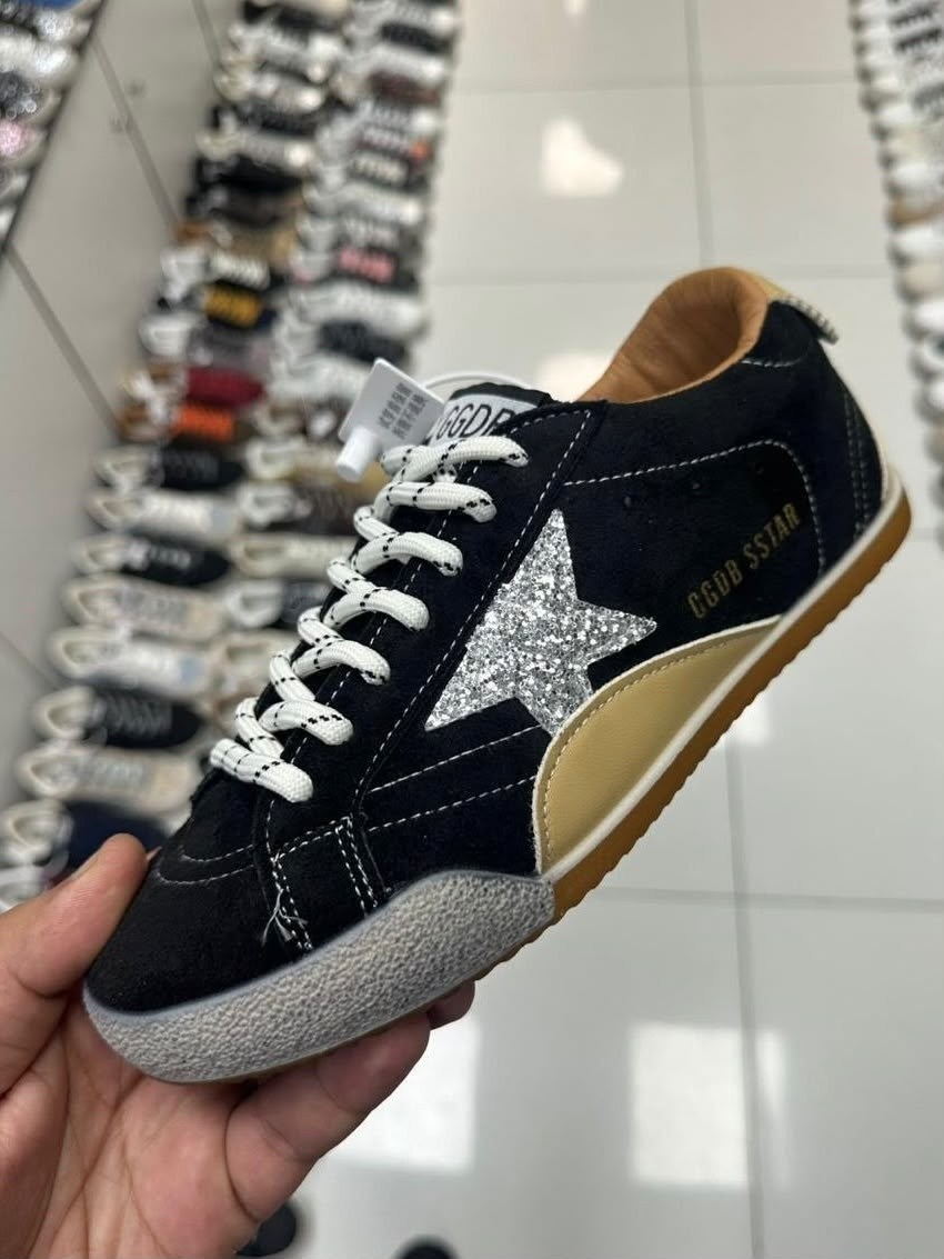,кеды голден гус красные,кроссовки golden goose,кроссовки со звездами,повседневные кеды