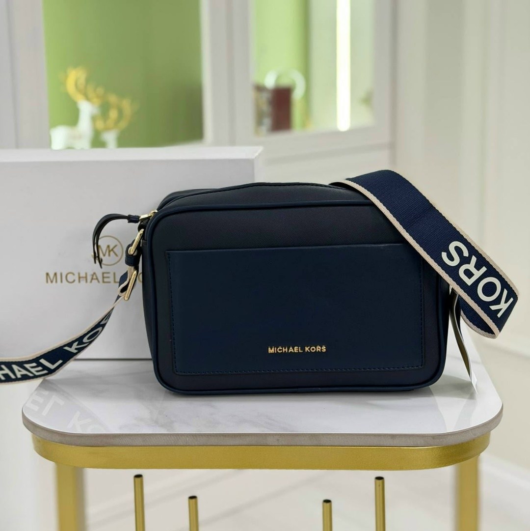michael kors сумка,сумки через плечо michael kors,женская cумка michael kors,женская сумка на плечо michael kors,сумка michael kors кросс боди